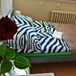 Vandrerhjem Universus *