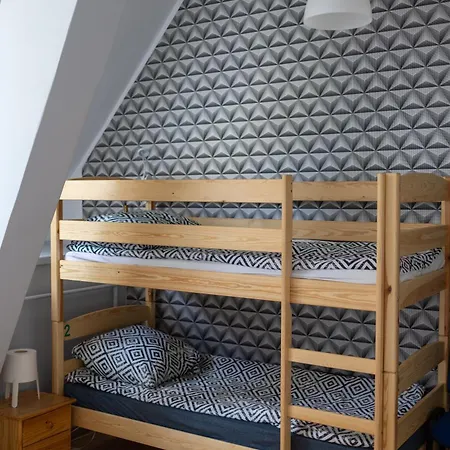 Universus Ostello *