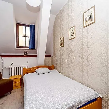 Universus Hostel *