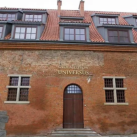 Universus Hostel *